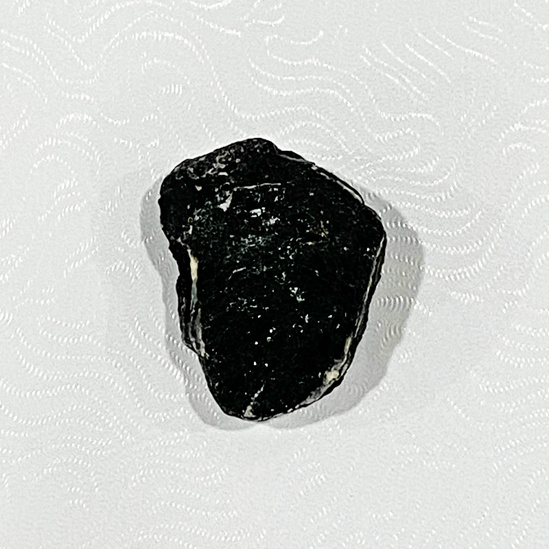 black_tourmaline_raw
